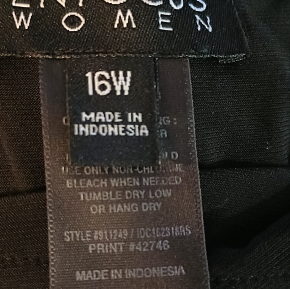 Enfocus Women Dress - Picture 3 of 7